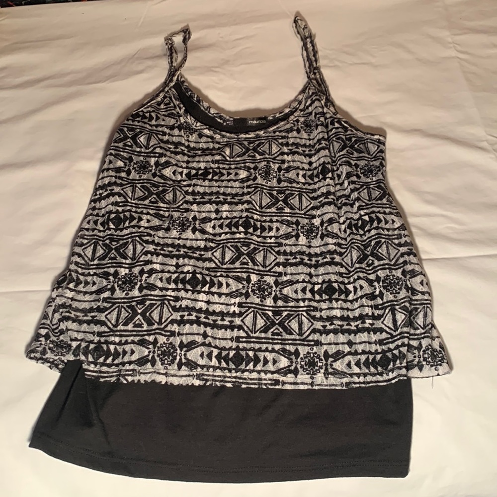 Maurice’s top M